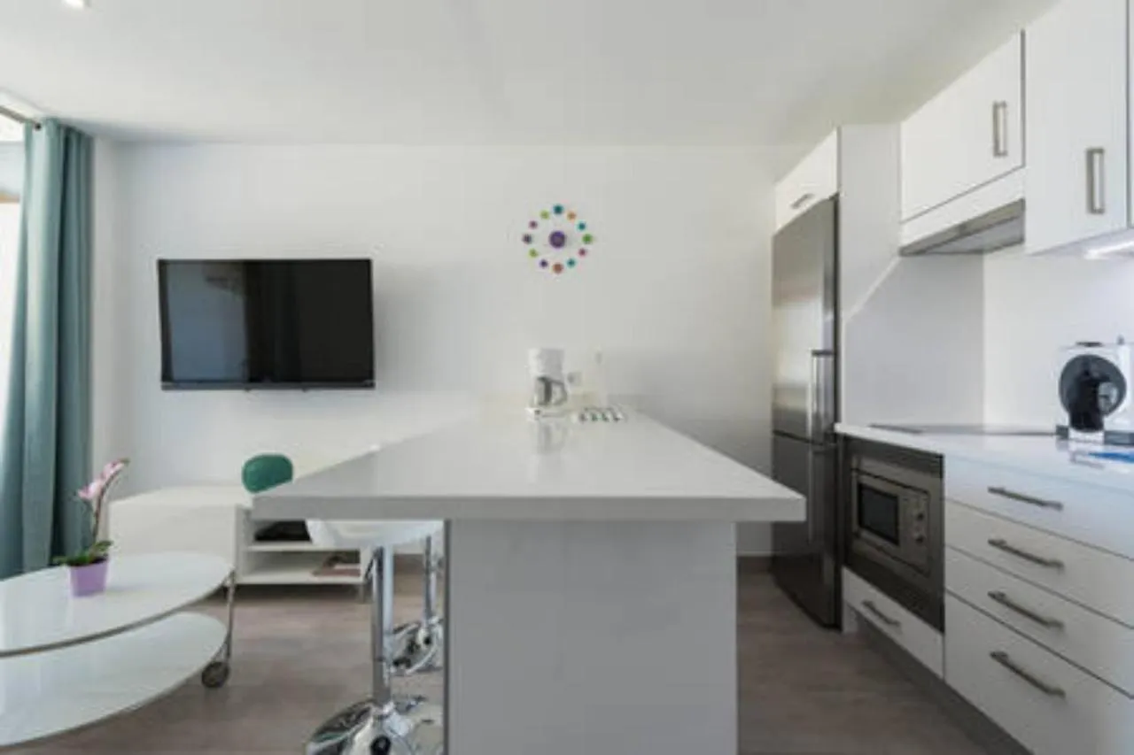Modern Apartment With Sea Views And Fast Fiber Wifi Playa del Ingles